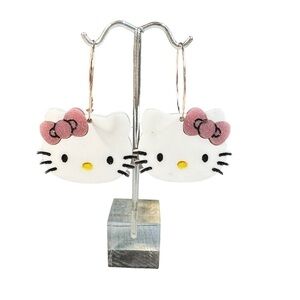 Hello Kitty Handmade Acrylic‎ Earrings
